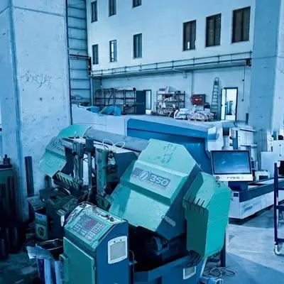 Yalova OSB fabrikamızdaki Cansa CNC boru büküm makinesi ile mobilya ve otomotiv sektörü için hassas metal boru şekillendirme.